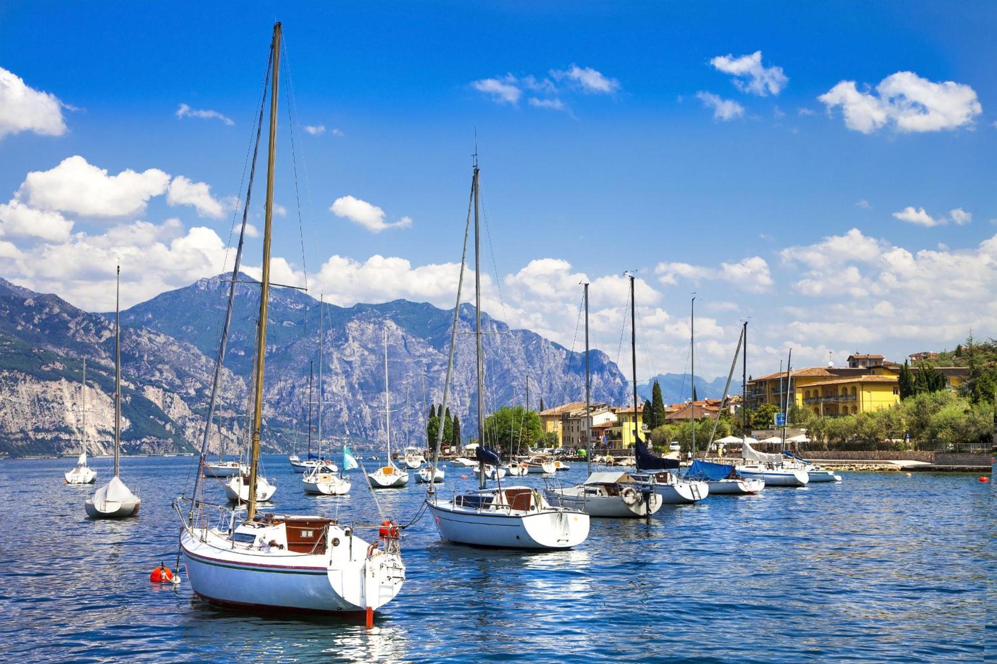 Residenza Rocca Del Lago 2 - Happy Rentals Riva del Garda Eksteriør billede